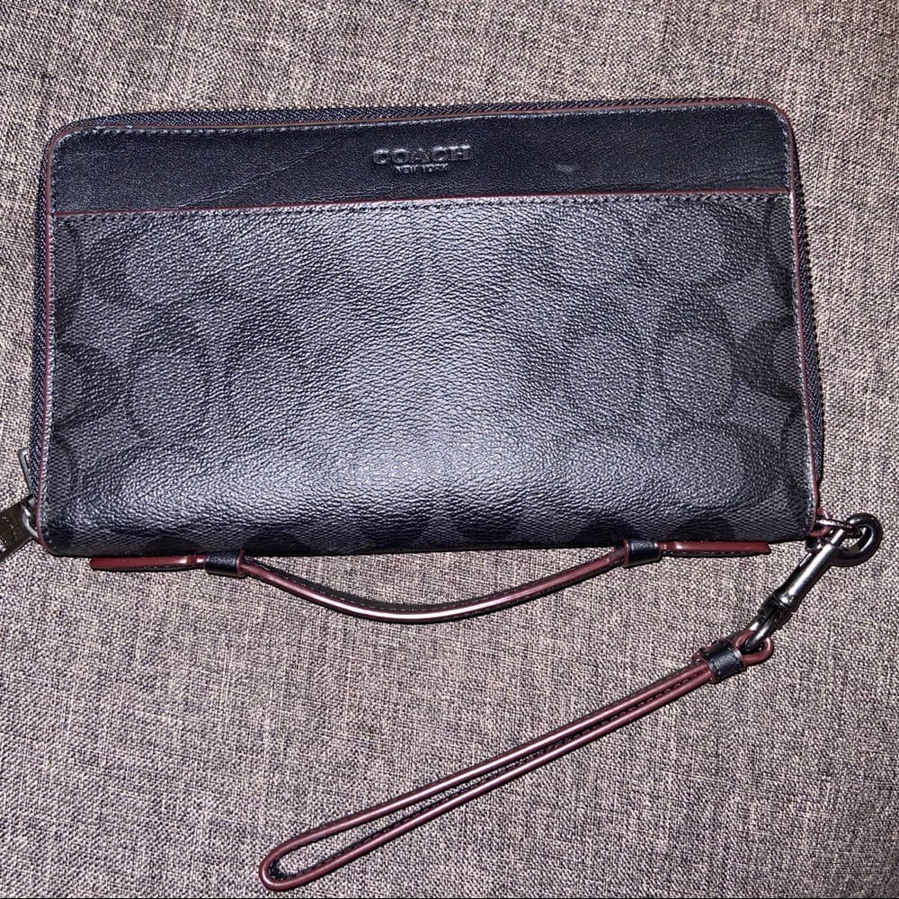 Coach Men’s wallet